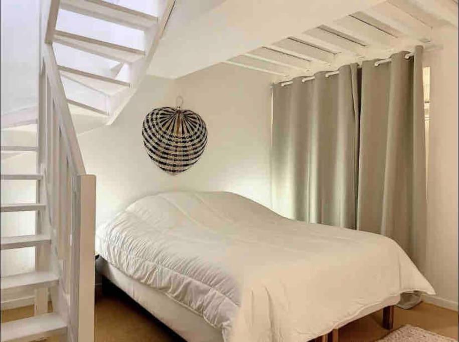 Loft/Jardin Et Parking : Le Petit Clos Bourdet องเฟลอร์ ภายนอก รูปภาพ